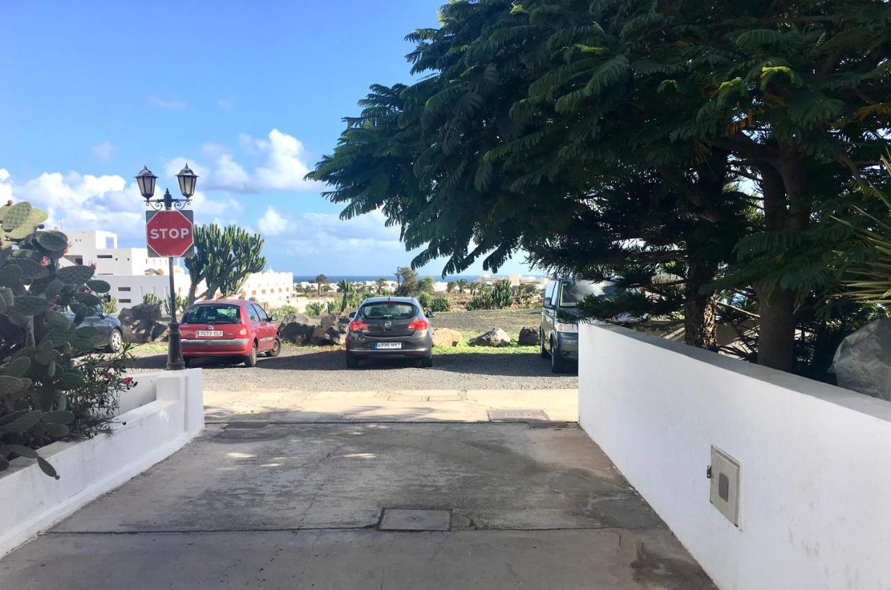 Duplex 3 Dormitorios Con Parking Privado Costa Teguise Eksteriør bilde